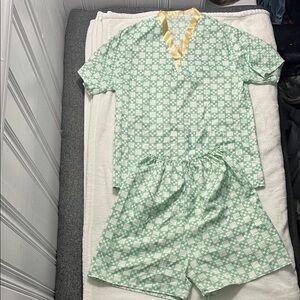 Green Checkered Spa Set